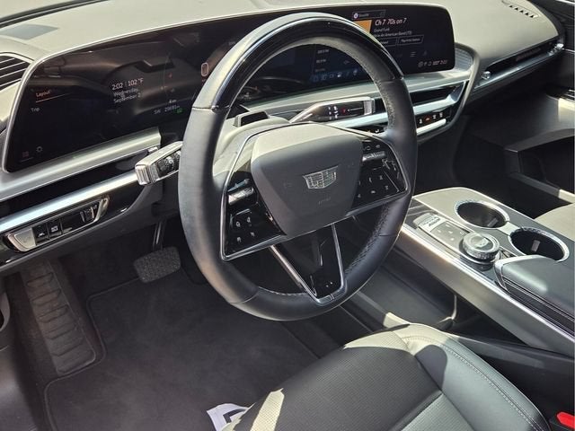 2024 Cadillac LYRIQ Sport 3