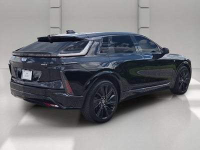 2024 Cadillac LYRIQ Sport 3