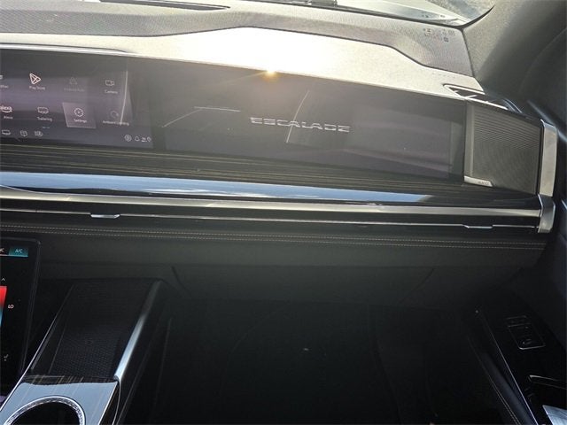 2025 Cadillac Escalade Premium Luxury