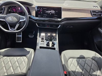 2024 Volkswagen Atlas 2.0T SEL Premium R-Line