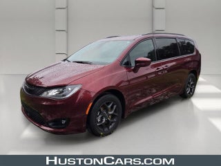 2020 Chrysler Pacifica Touring L 35th Anniversary