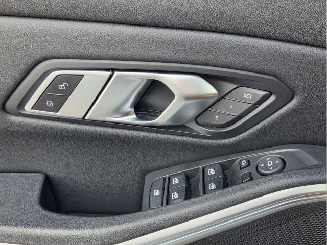 2023 BMW 3 Series 330e