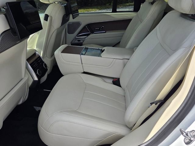 2024 Land Rover Range Rover Autobiography