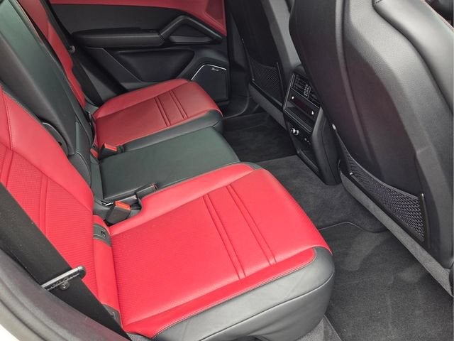 2026 Porsche Cayenne Turbo GT