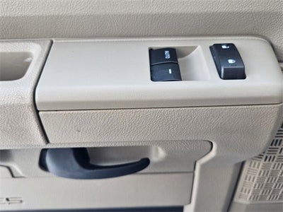 2021 Ford E-Series Cutaway Base