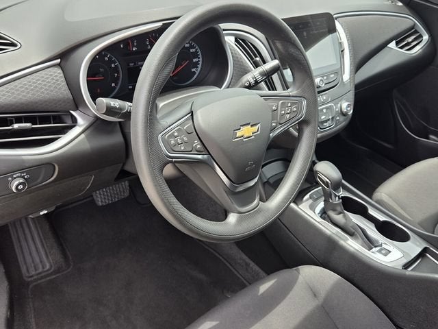 2024 Chevrolet Malibu LS