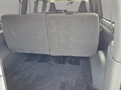 2025 Chevrolet Express Passenger 1LT