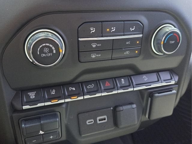 2024 Chevrolet Silverado 2500 HD Custom