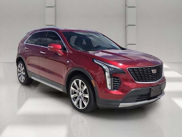 2023 Cadillac XT4 Premium Luxury