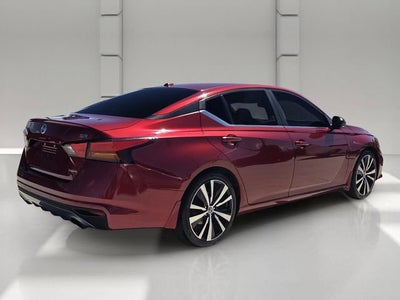 2020 Nissan Altima 2.0 SR