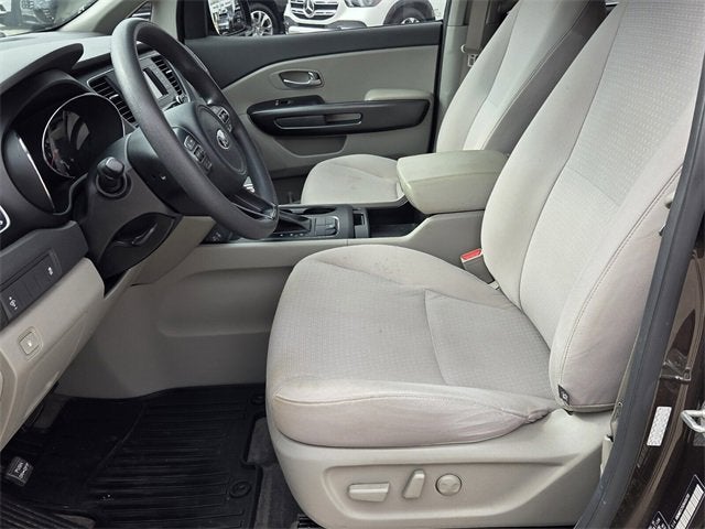 2018 Kia Sedona LX
