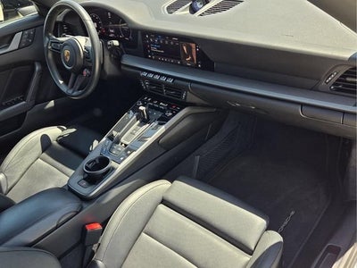 2025 Porsche 911 Carrera