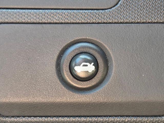 2010 Chrysler Sebring 4dr Sdn Limited