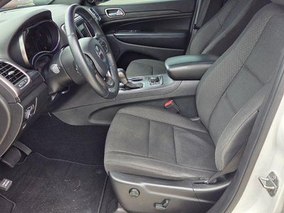 2019 Jeep Grand Cherokee Laredo 4x4