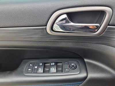 2019 Jeep Grand Cherokee Laredo 4x4