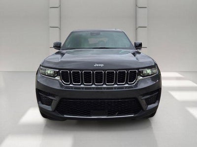 2026 Jeep Grand Cherokee Laredo 4x4