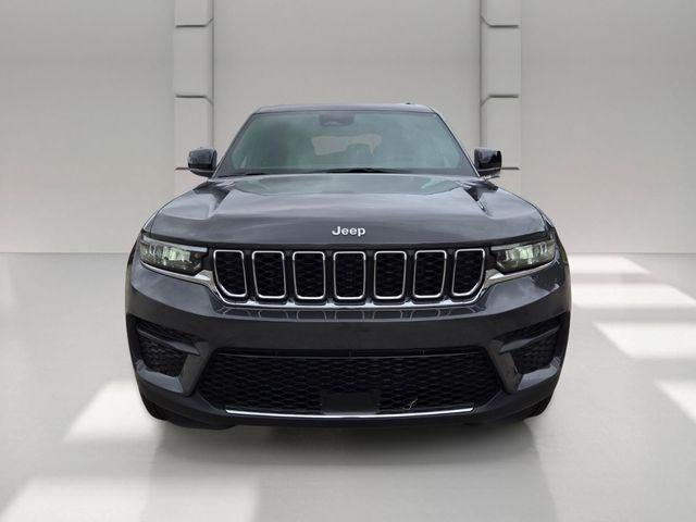 2026 Jeep Grand Cherokee Laredo 4x4