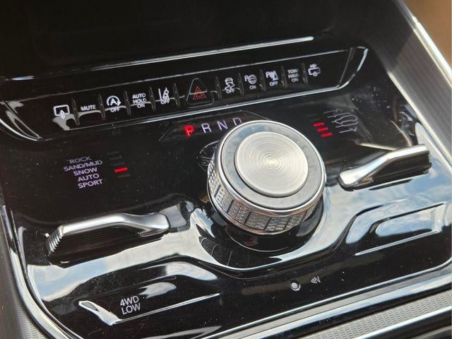 2025 Jeep Grand Wagoneer Series III 4x4