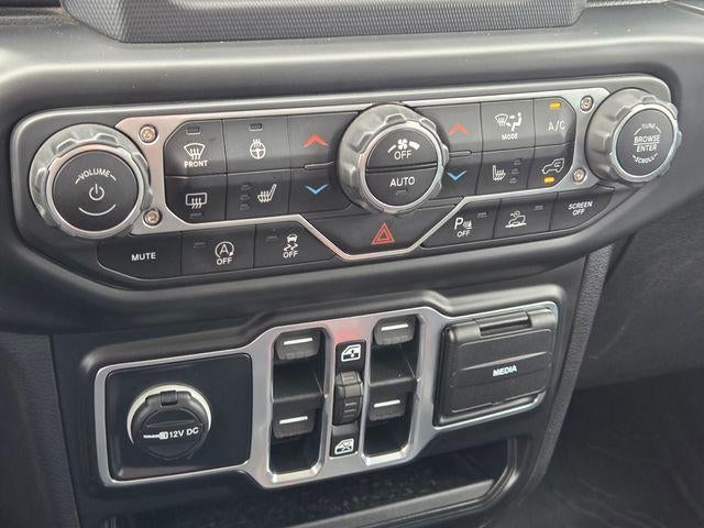 2020 Jeep Gladiator Overland 4x4