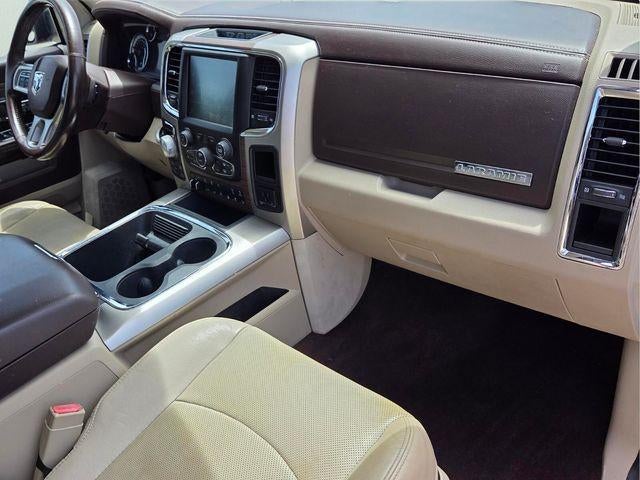 2017 RAM 1500 Laramie 4x4 Crew Cab 5'7" Box