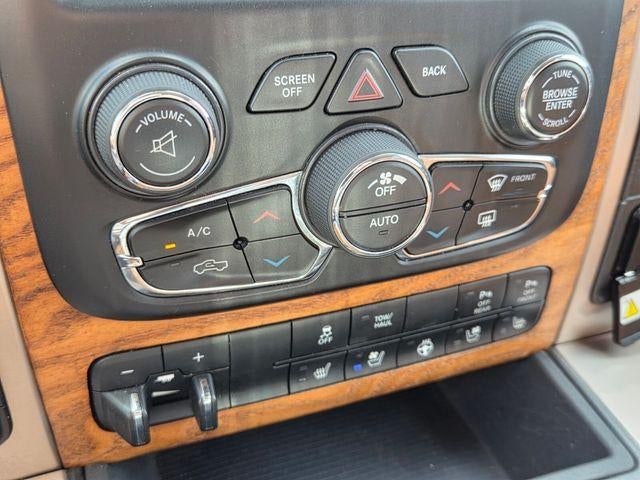2017 RAM 1500 Longhorn 4x4 Crew Cab 6'4" Box