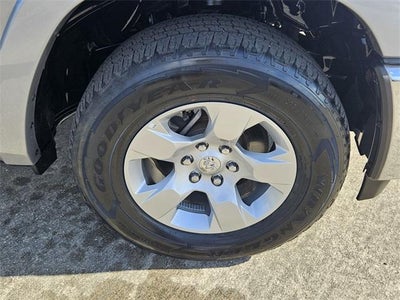 2025 RAM 1500 Big Horn 4x4 Crew Cab 5'7" Box