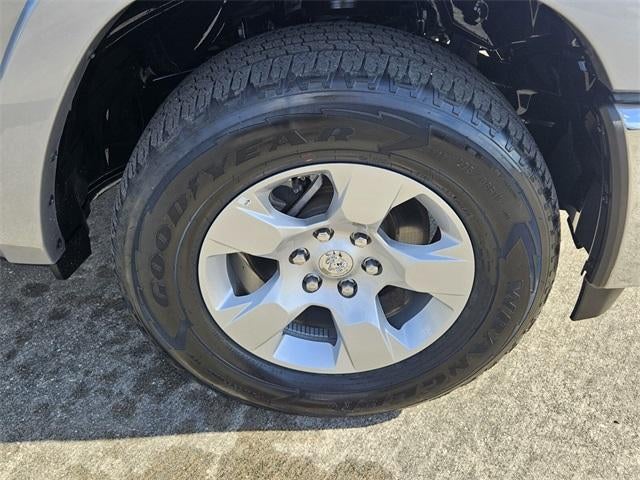 2025 RAM 1500 Big Horn 4x4 Crew Cab 5'7" Box