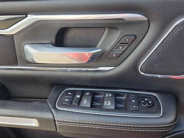 2021 RAM 1500 Laramie 4x4 Crew Cab 5'7" Box