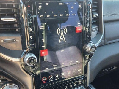 2021 RAM 1500 Laramie 4x4 Crew Cab 5'7" Box