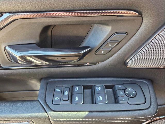 2026 RAM 1500 Rebel 4x4 Crew Cab 5'7" Box