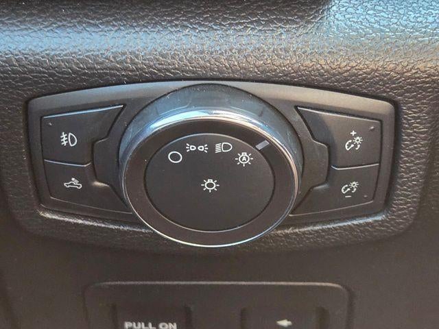 2018 Ford F-150 LARIAT 4WD SuperCrew 5.5' Box