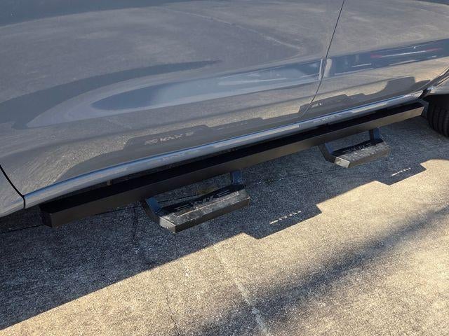 2024 Chevrolet Silverado 1500 Crew Cab Short Box 2-Wheel Drive Custom