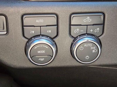 2023 GMC Sierra 1500 Crew Cab Short Box 4-Wheel Drive SLE