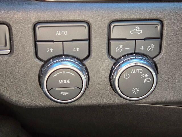 2023 GMC Sierra 1500 Crew Cab Short Box 4-Wheel Drive SLE