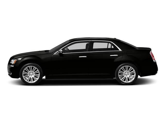 2014 Chrysler 300 4dr Sdn RWD