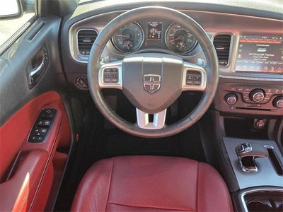 2014 Dodge Charger 4dr Sdn SXT Plus RWD