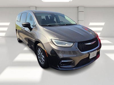 2023 Chrysler Pacifica Touring L FWD