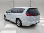 2027 Chrysler Pacifica Select FWD