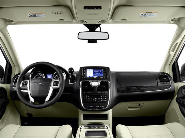 2013 Chrysler Town & Country 4dr Wgn Touring