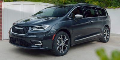 2022 Chrysler Pacifica Limited FWD