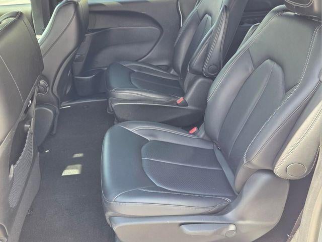 2024 Chrysler Pacifica PHEV Select - Photo 12