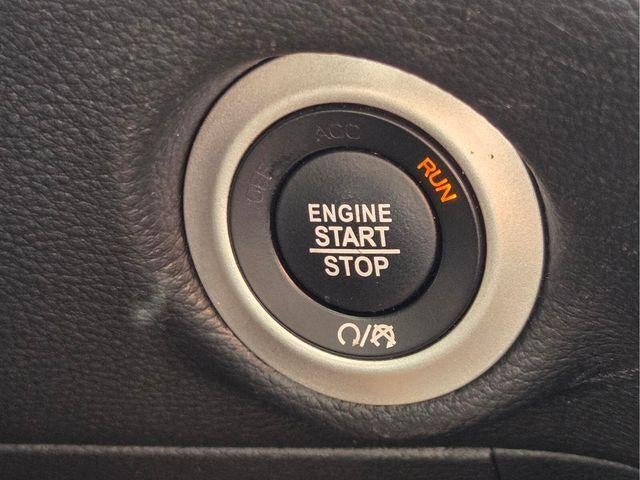 2024 Chrysler Pacifica PHEV Select - Photo 30