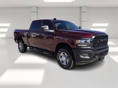 2024 RAM 3500 Tradesman 4x4 Crew Cab 6'4" Box