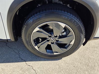 2024 Nissan Rogue AWD SV