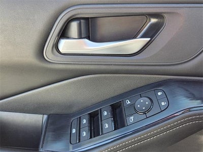 2024 Nissan Rogue AWD SV