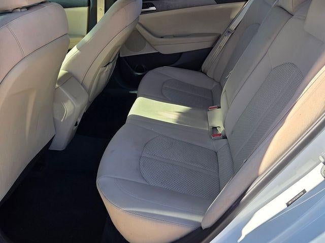 2018 Hyundai SONATA SE 2.4L