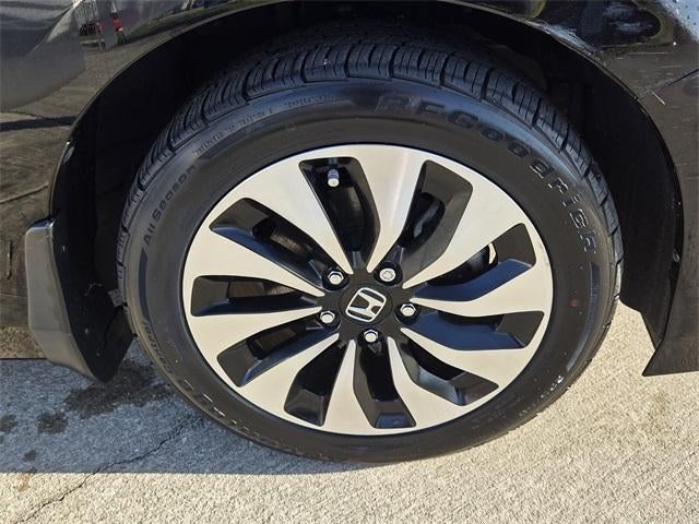 2017 Honda Accord Hybrid Sedan