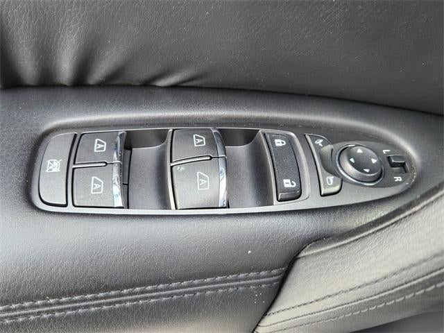 2021 Nissan Armada 4x2 SL