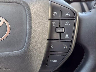 2024 Toyota Prius LE (Natl)