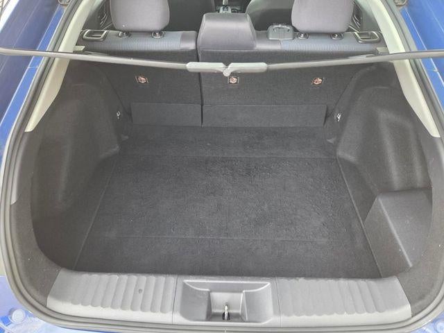 2024 Toyota Prius LE (Natl)